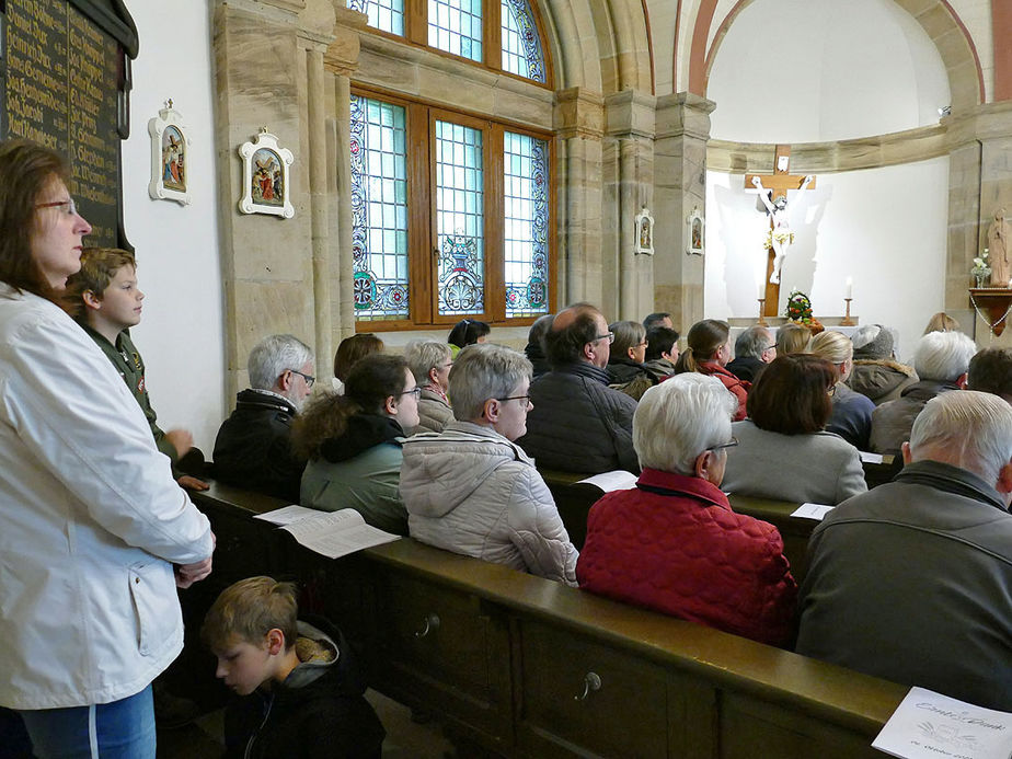 Familiengottesdienst zum Erntedankfest in der Weingartenkapelle (Foto: Karl-Franz Thiede)